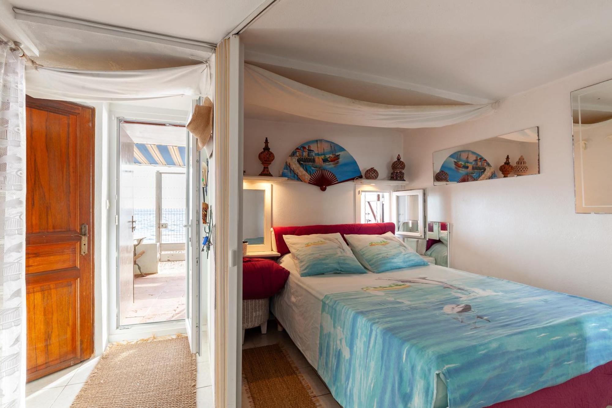 Maison De Pecheur Au Pradet Holiday home Le Pradet