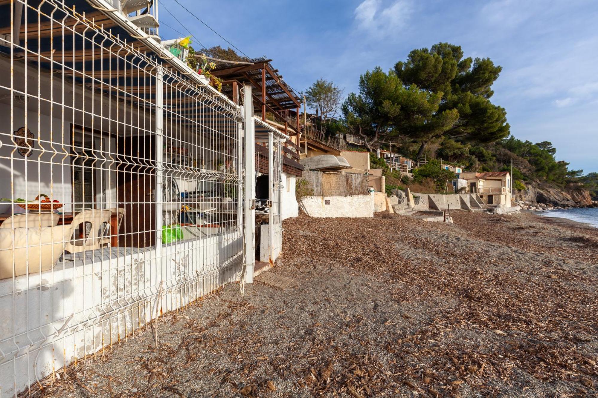 Maison De Pecheur Au Pradet Holiday home